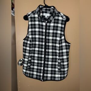 Croft&Barrow black and white plaid vest